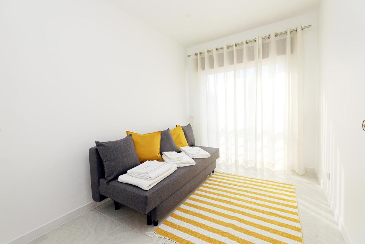 C23 - Parkway Entrance Apartment In Lagos Dış mekan fotoğraf